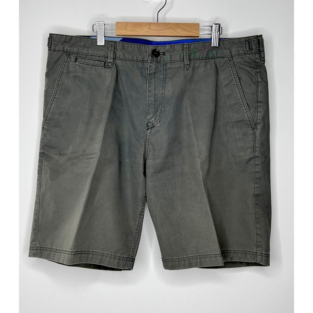 Burberry Brit Shorts Men 34 Gray Chinos Nova Check Golf Preppy Luxury Designer